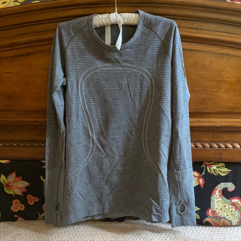Lululemon Womens Swiftly Tech Long Sleeve Shirt